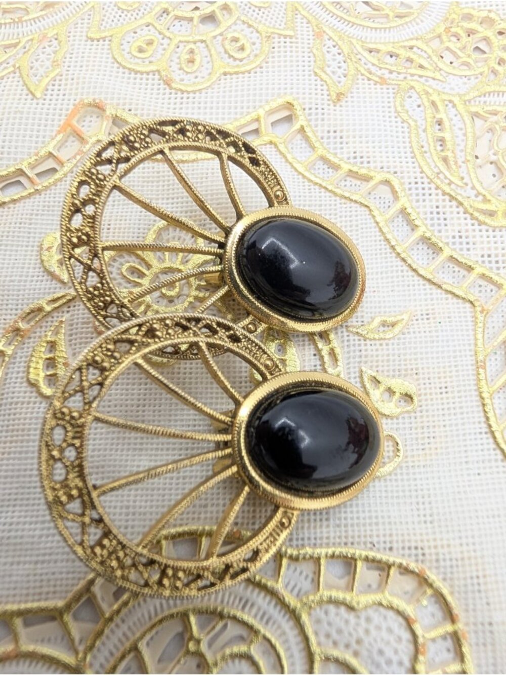 1928 Black Cabochon Gold Tone Egyptian Art Deco Revival Fan Clip On Earrings